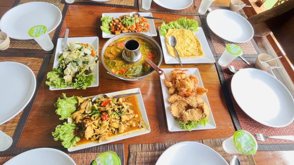 Koh Panyee thai food